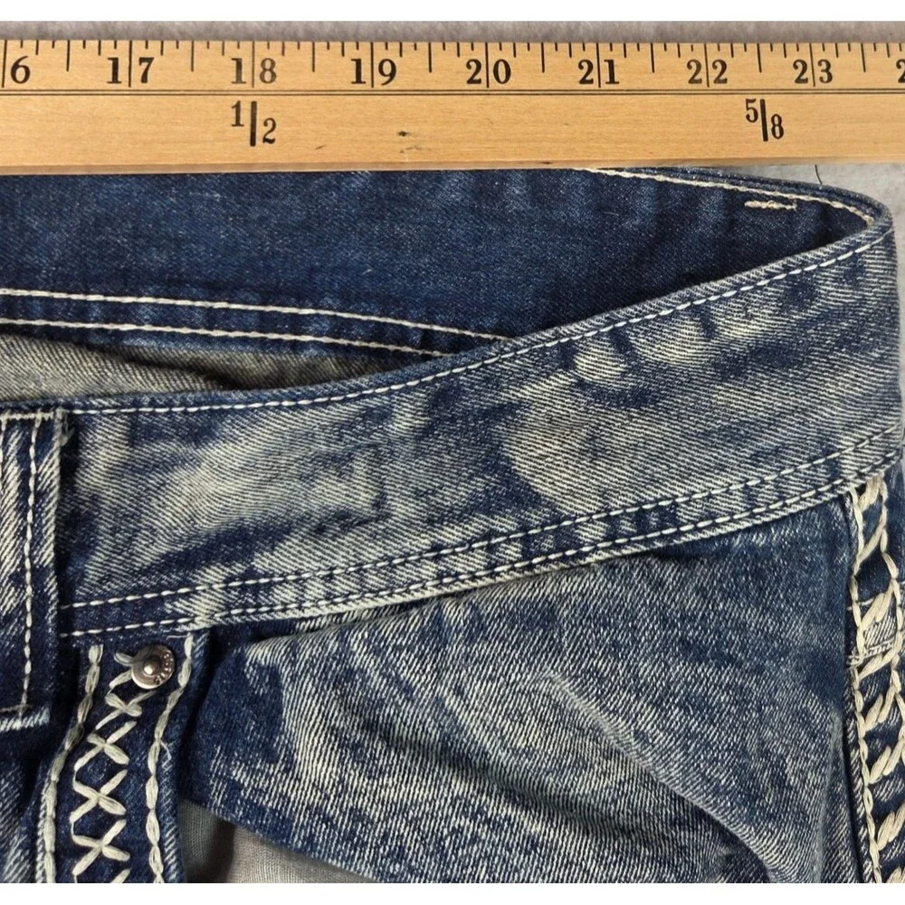 GS115 Bleeker Slim Fit Jeans Men's Size 46 Light Wash Distressed Denim